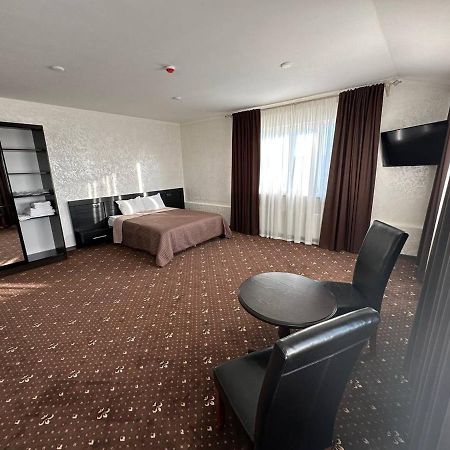 Hotel Merry Club Maliye Khutora Luaran gambar