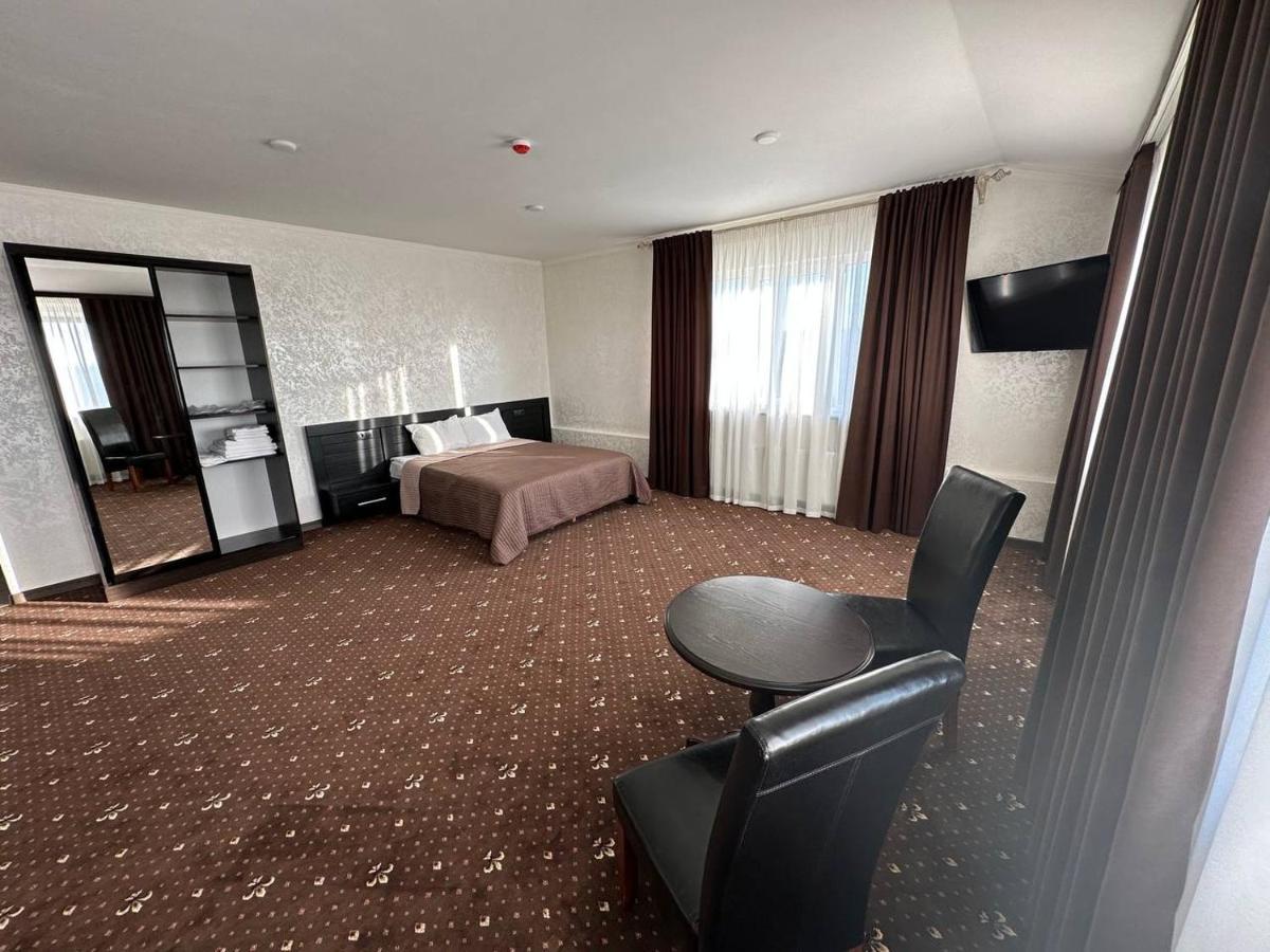 Hotel Merry Club Maliye Khutora Luaran gambar